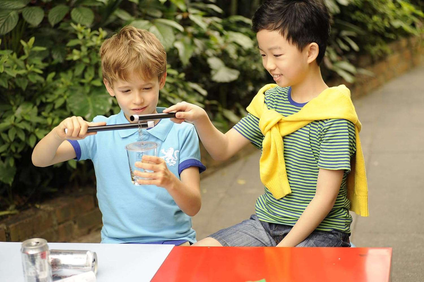 Kit de magia para niños de 8 años. Incluye 12 trucos para desarrollar creatividad, confianza y habilidades sociales. Perfecto para aprender jugando. EL JUGUETERO
