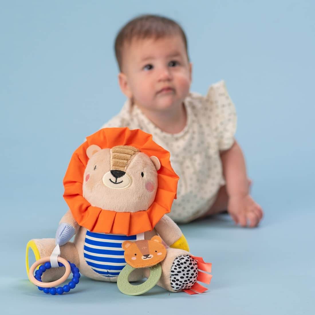 MUÑECO DE ACTIVIDADES LEÓN HARRY TAF TOYS - JUGUETE SENSORIAL PARA BEBÉS