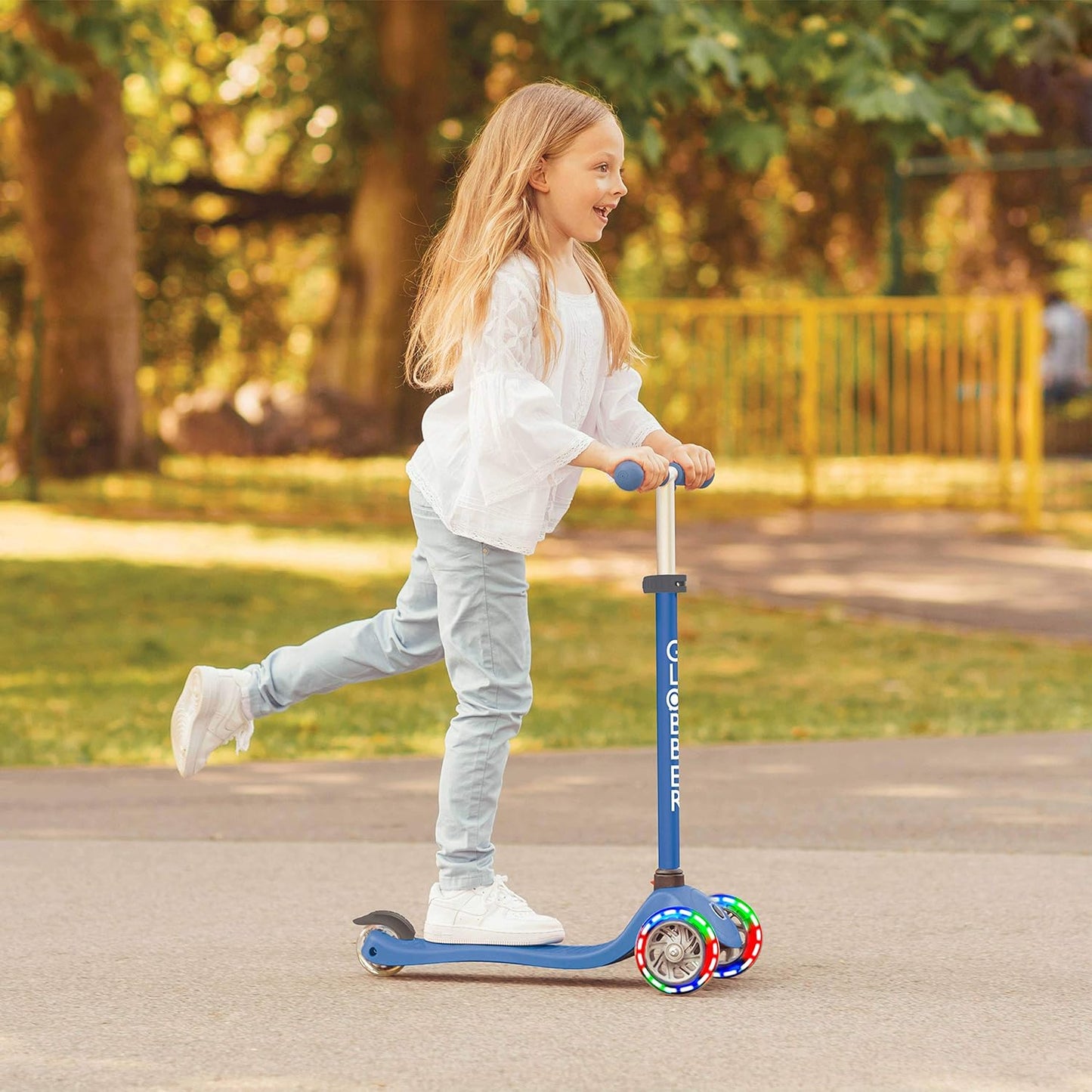 PATINETA PARA NIÑOS Y NIÑAS - 3 AÑOS - GLOBBER